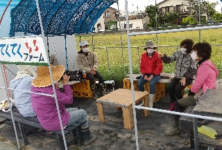 てくてく てくてく