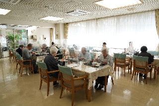 R5@És@TCt炭