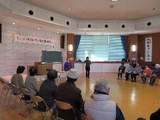 H28 静岡県聴覚障害者協会 ろう高齢者交流支援事業 (1) H28 静岡県聴覚障害者協会 ろう高齢者交流支援事業 (1)